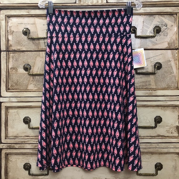LuLaRoe Dresses & Skirts - ♦️2/$30 Vintage Azure LuLaRoe A-line Skirt / Top